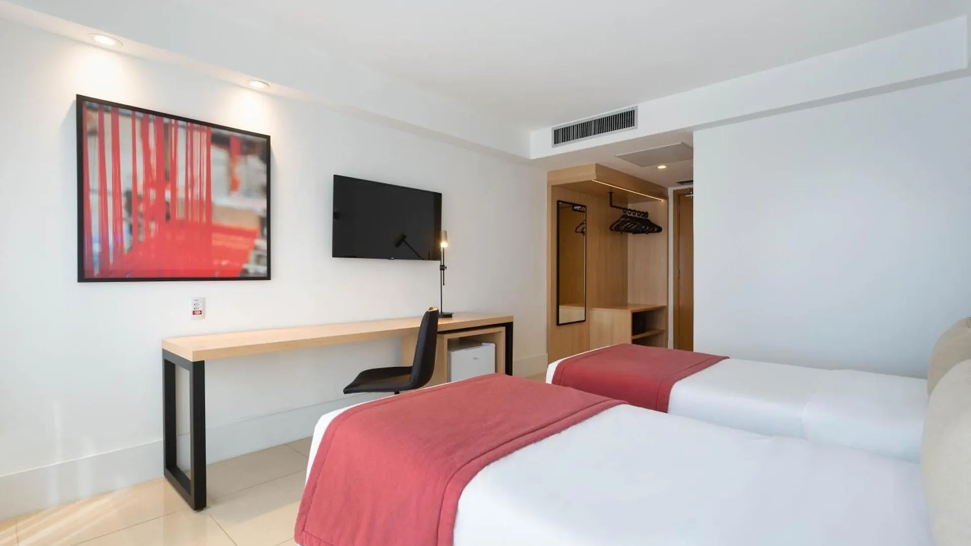 Ramada By Wyndham Brasilia Alvorada Hotel