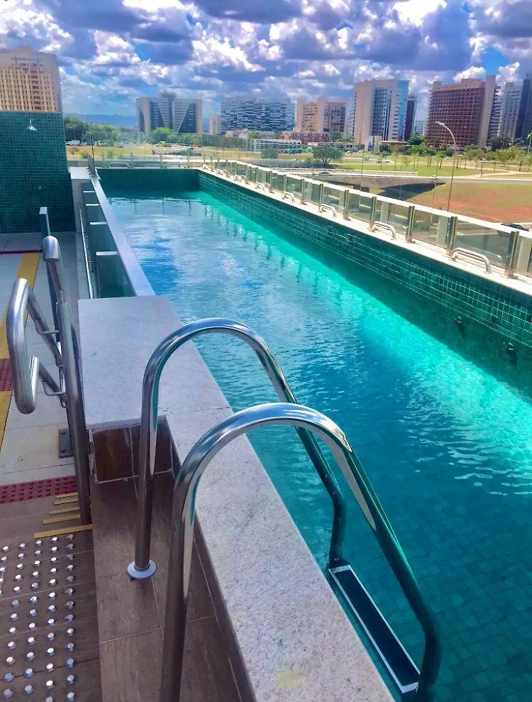 Hotel Ramada By Wyndham Brasilia Alvorada 4*,